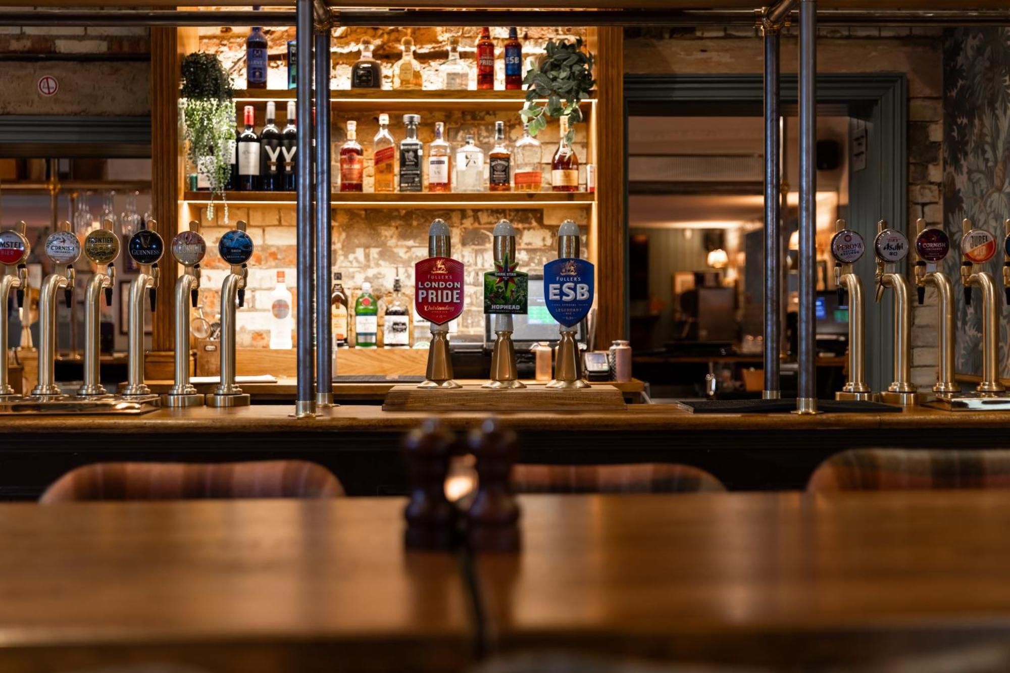 לונדון The Drayton Court Hotel מראה חיצוני תמונה