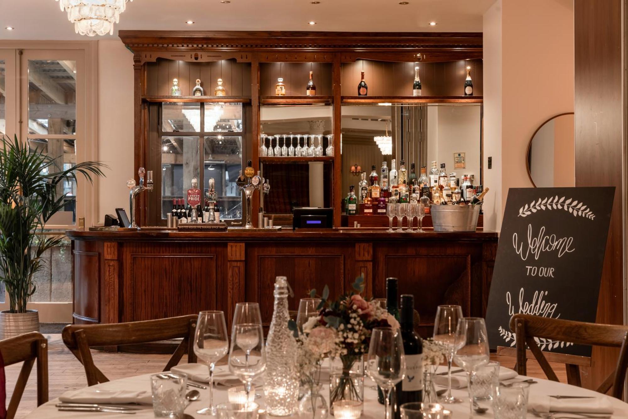 לונדון The Drayton Court Hotel מראה חיצוני תמונה